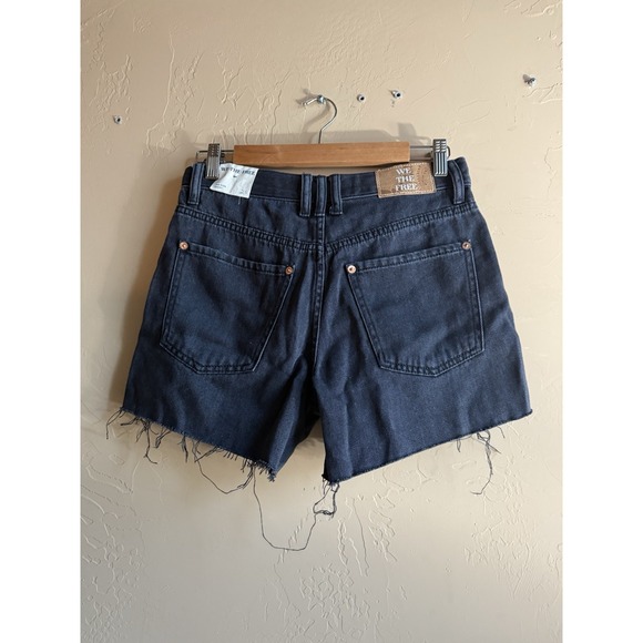 NWT Free People Black Denim Button Up Cut‎ Off Shorts 25 Women's - Picture 2 of 2